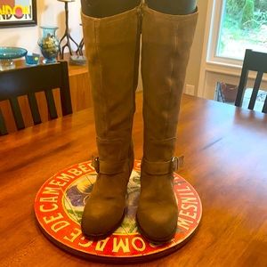 Dolce Vita boots-Size 7